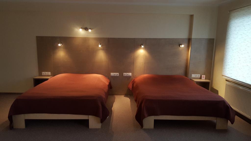 Hotel Gulbene Bagian luar foto