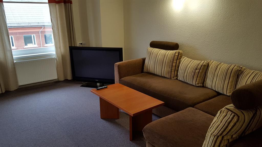 Hotel Gulbene Bagian luar foto