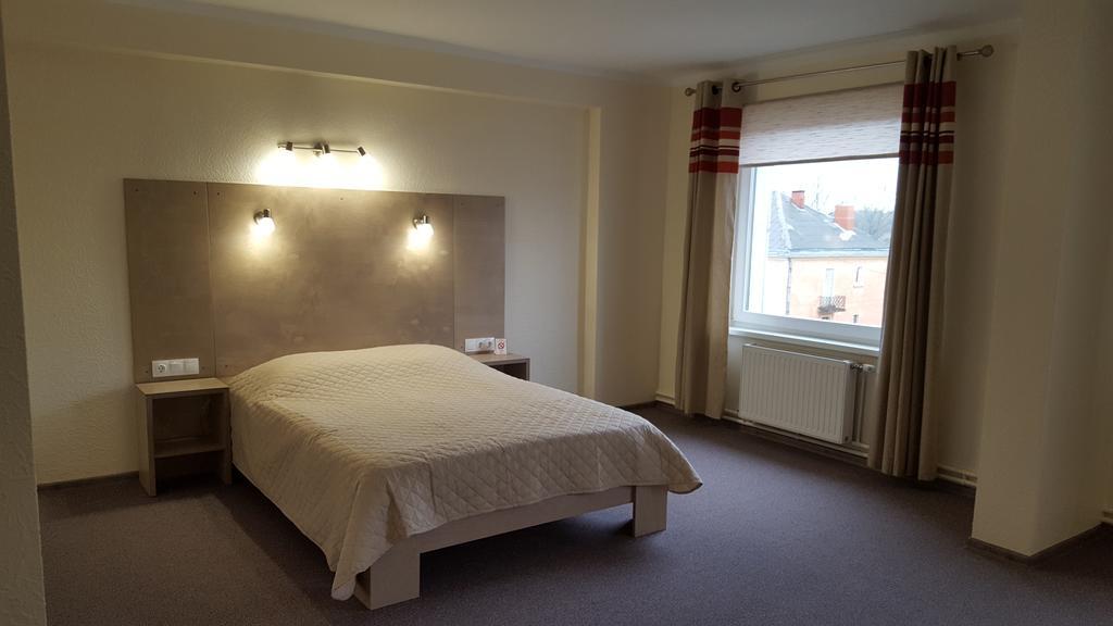 Hotel Gulbene Bagian luar foto